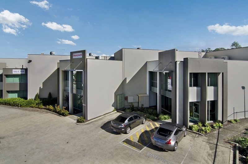 warehouse at murarrrie brisbane leased by tabcorp warehouse at murarrrie brisbane leased by tabcorp