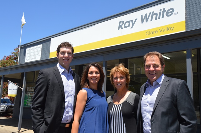 RAY WHITE (81) - Copy